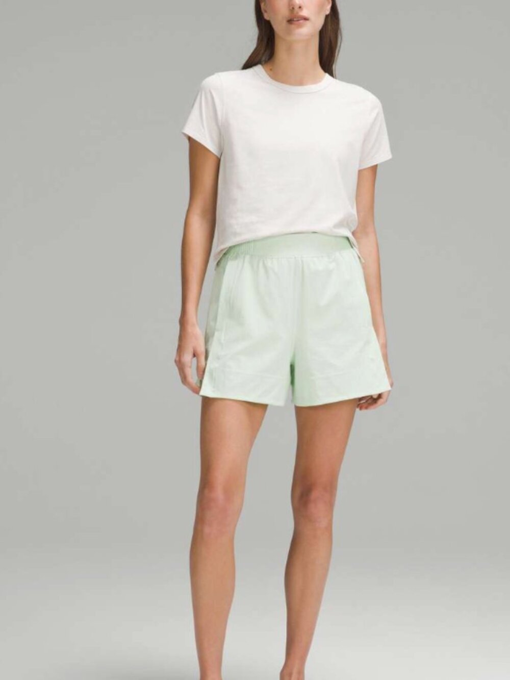 Lululemon Stretch Woven Relaxed-Fit High-Rise Short 4" Kohlrabi Green Size M